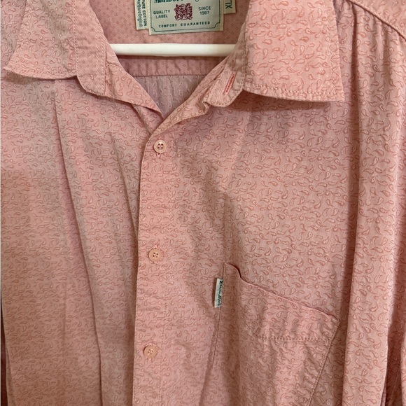 Marlboro Men's Casual Button Down Shirt in Peachy Coral Color - Picture 3 of 4